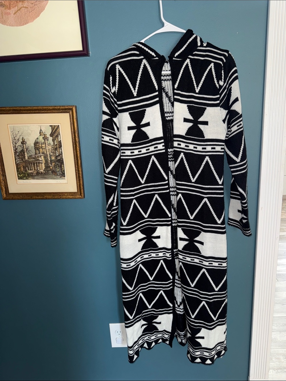 KEREN hart Black & White Hooded Geometric Knit Duster Cardigan